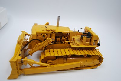 Lot 952 - A First Gear Model No. 49-3172, boxed 1/25...