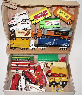 Lot 1432 - A group of 22 mixed, mainly Dinky and Corgi...