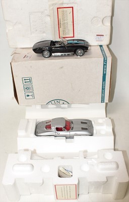 Lot 2369 - A Franklin Mint 1/24 scale boxed Corvette race...