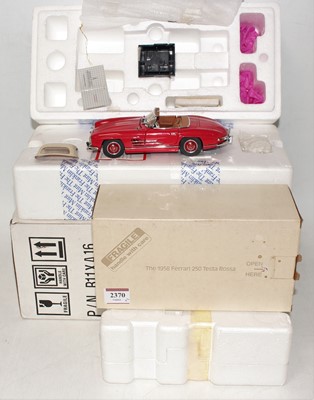 Lot 2370 - A Franklin Mint 1/24 scale boxed diecast group,...