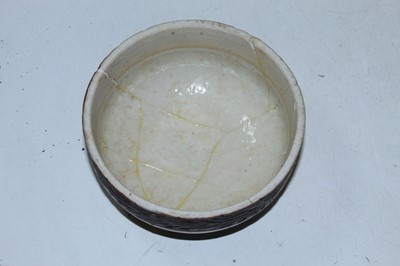 Lot 61 - A large Japanese crackle glazed ginger jar and...