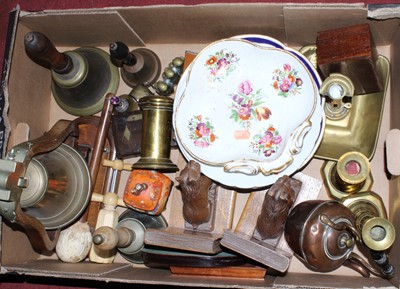 Lot 95 - A box of miscellaneous items to include a pair...
