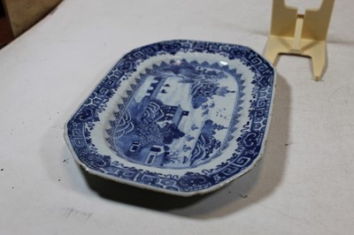 Lot 181 - A Chinese stoneware plate of octagonal form,...