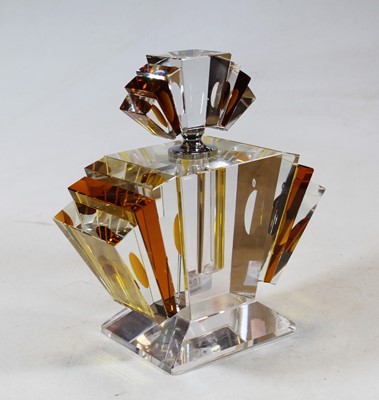 Lot 185 - A large Art Deco style clear and amber glass...