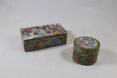 Lot 186 - 19th century Chinese Canton box and cover of...