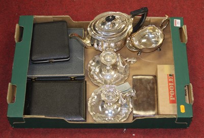 Lot 292 - A box of miscellaneous metalware, to include a...