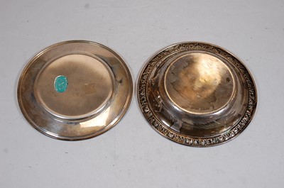 Lot 269 - An early 20th century sterling silver shallow...