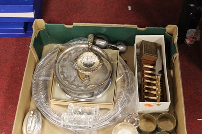 Lot 294 - A box of miscellaneous metalware, to include a...