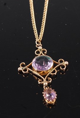 Lot 350 - An early 20th century 9ct gold and amethyst...