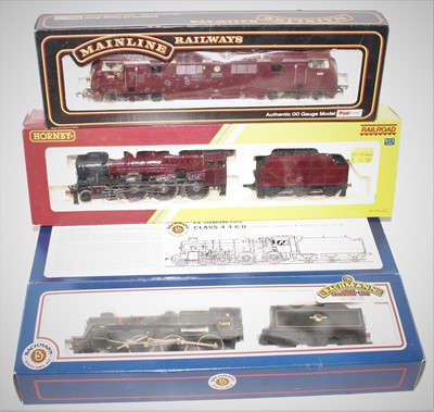 Lot 434 - Seven various boxed 00 gauge locomotives,...