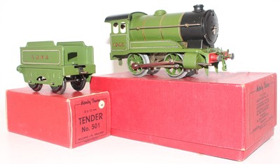 Lot 229 - Hornby 1948-54 Clockwork No.501 loco and...