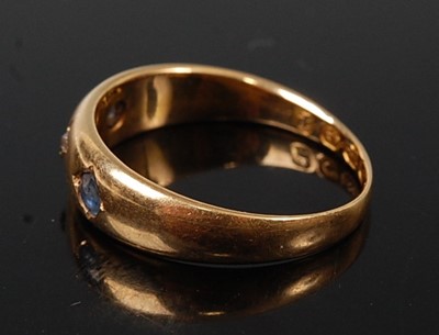 Lot 2584 - A late Victorian 18ct yellow gold, sapphire...