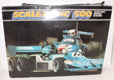 Lot 873 - A Scalextric 500 Formula One Racing gift set,...
