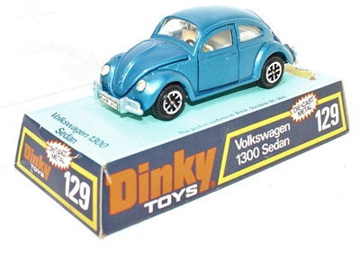 Lot 1463 - A Dinky Toys No. 129 VW 1300 saloon comprising...