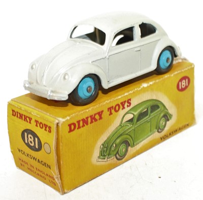 Lot 1465 - A Dinky Toys No. 181 VW saloon comprising of...