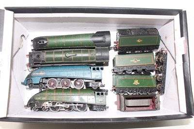 Lot 632 - 3 Hornby Dublo and one Triang Hornby loco and...