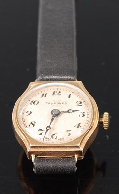 Lot 399 - A 9ct yellow gold lady's Tavannes manual wind...