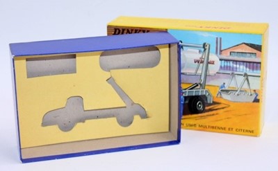 Lot 1525 - French Dinky Toys 805 Gamion Unic Multibenne...