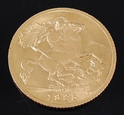 Lot 2114 - Great Britain, a jewellers copy of a 1925 half...