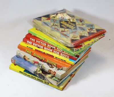 Lot 98 - A collection of children's annuals, to include...