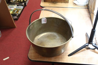 Lot 127 - An early 20th century copper preserve pan...