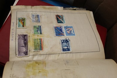 Lot 170 - A large collection of assorted stamps and...