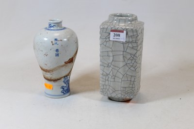 Lot 208 - A Chinese Meiping vase, decorated with figures...