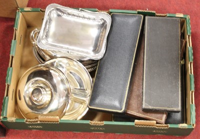 Lot 299 - A box of miscellaneous metalware, to include...