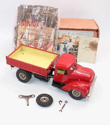 Lot 1906 - Gama No.501 battery operated and tinplate...