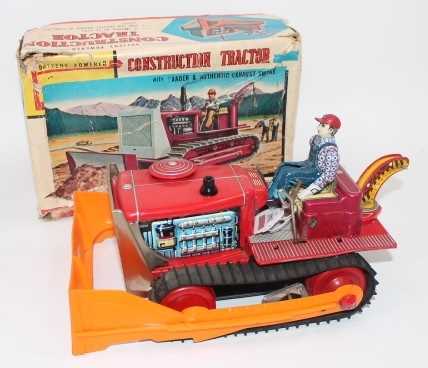 Lot 1041 - TN Toys (Japan) tinplate "Construction Tractor"...