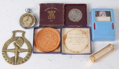 Lot 2064 - A collection of miscellaneous items all...