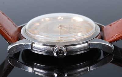 Lot 2640 - A gent's Omega Constellation chronometer...