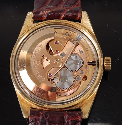 Lot 2642 - A gent's Omega Geneve gold plated automatic...