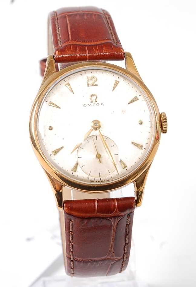 Lot 2648 - An Omega gent's 9ct gold cased wristwatch,...