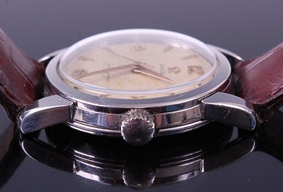 Lot 2650 - A gent's steel cased Omega Seamaster...