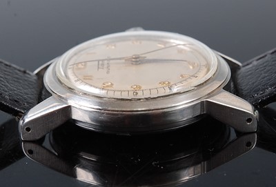 Lot 2659 - A Tissot gent's steel cased automatic...