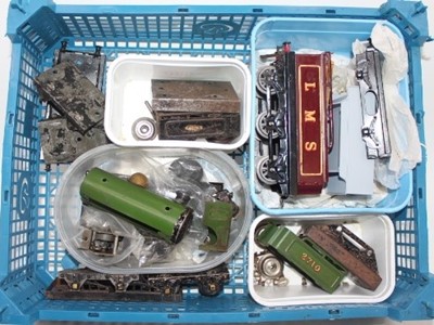 Lot 147 - Tray of parts for Hornby tenders and locos...