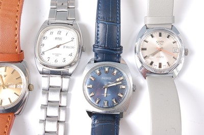 Lot 2754 - A gent's Enicar steel cased automatic wrist...