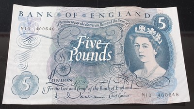 Lot 2266 - Great Britain, Bank of England, 1963...
