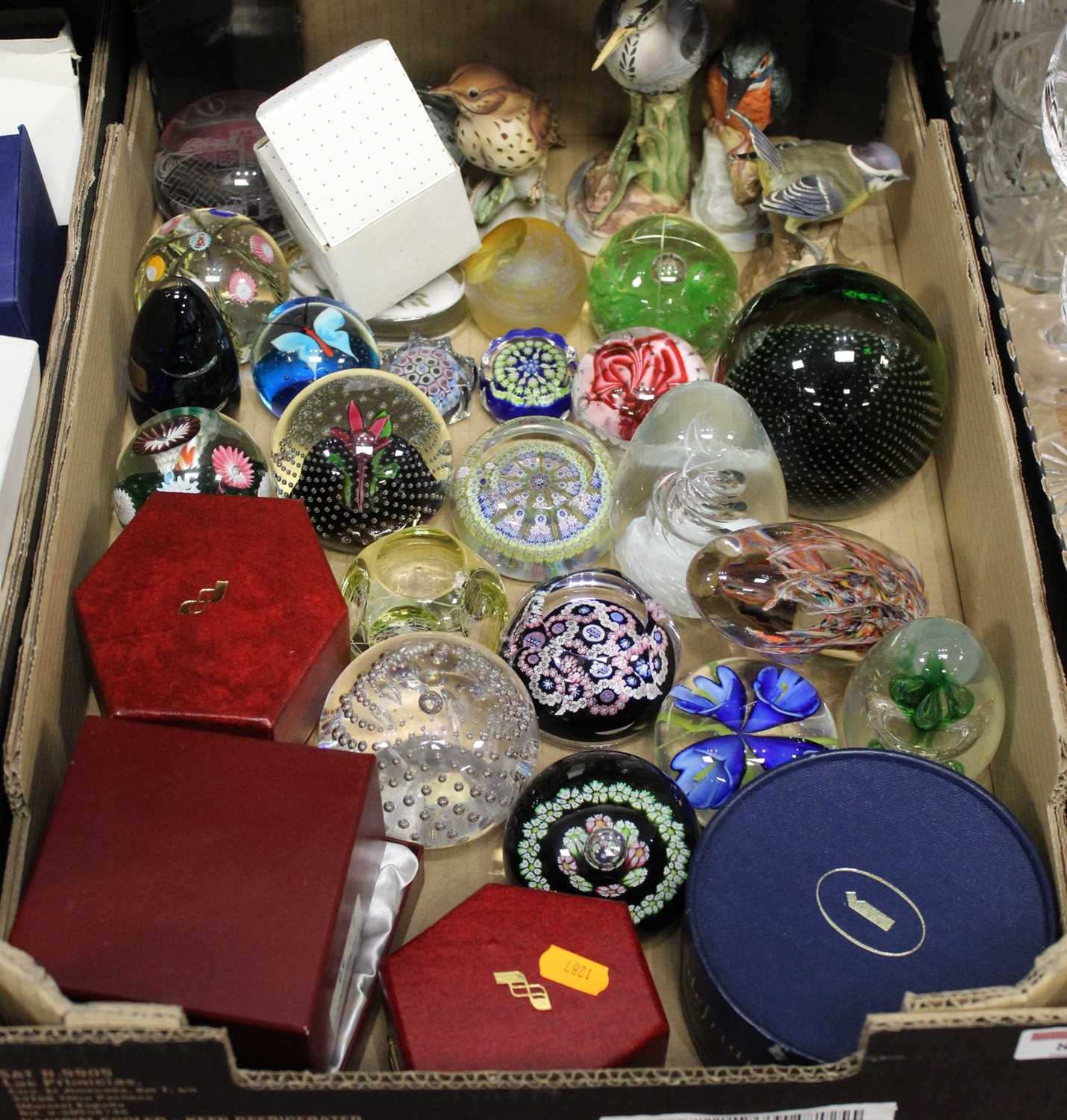 Lot 81 - A box containing a collection of various glass...