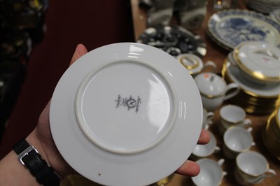 Lot 142 - A Noritake porcelain tea and dinner service,...