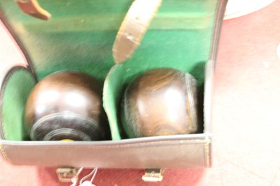 Lot 188 - A cased set of boules