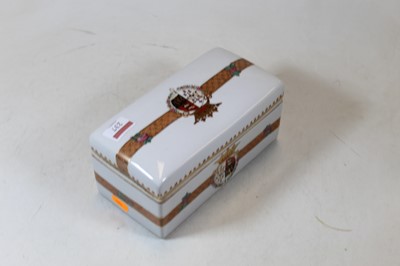 Lot 237 - A reproduction armorial porcelain box and...