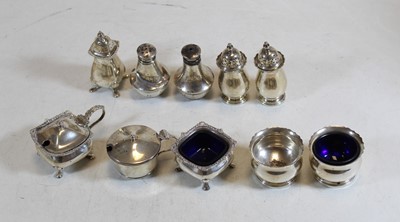 Lot 353 - A small collection of silver items, to include...