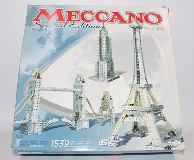 Lot 1914 - Meccano special edition set no. 0509, box...