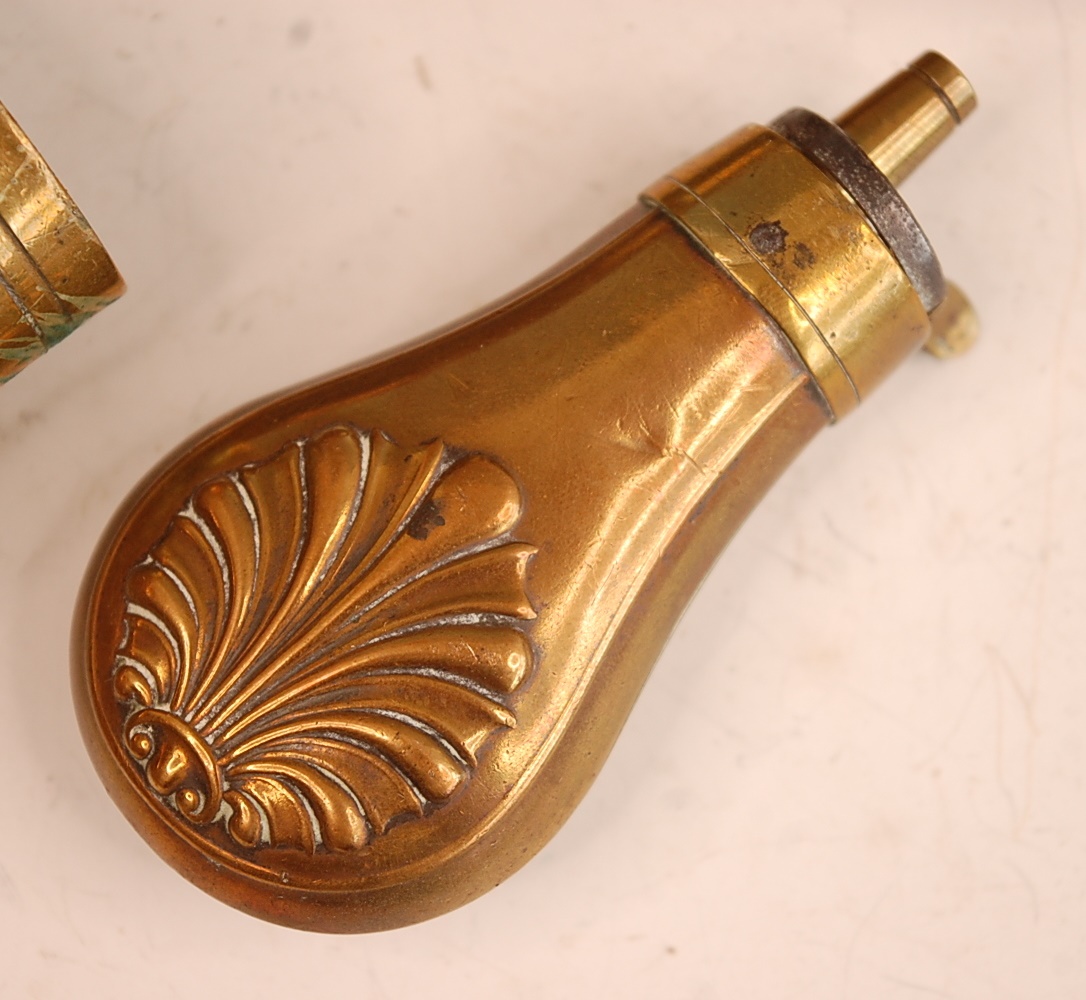 British Brass Powder Flask Circa 1850 – Cohen Antiques
