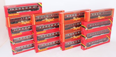 Lot 404 - Tray of Hornby LMS bogie coaches:- 6 x R433...
