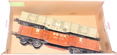 Lot 235 - Two 1936-41 Hornby high capacity bogie...