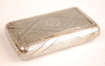 Lot 3074 - A George III silver pocket snuff box, having...
