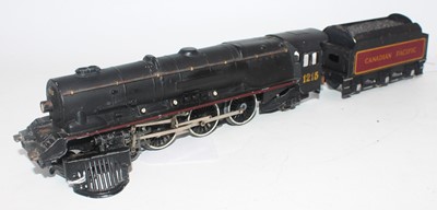 Lot 381 - Hornby Dublo EDL2 Canadian Pacific 4-6-2 loco...